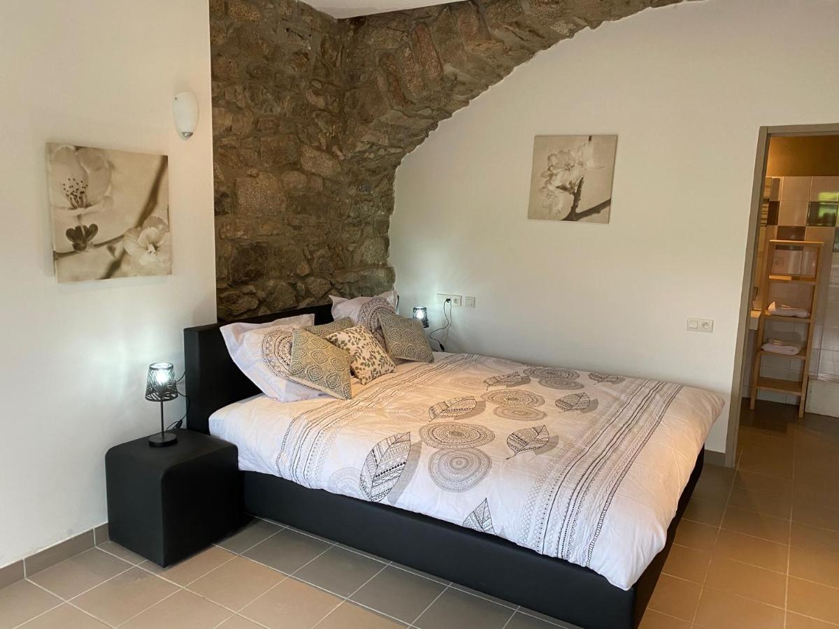 Auberge De Thelis מראה חיצוני תמונה